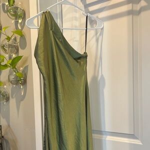 Chic Green Midi Dress